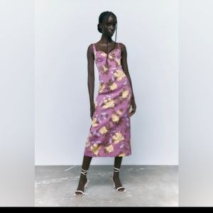 ZARA PRINTED CORSET STYLE DRESS. Size M. NWT lilac, pink, purple color